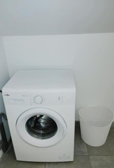 Appartement 2, Jardin, Collation, 5 Min De L'Aeroport Cdg Le Mesnil-Amelot Bagian luar foto